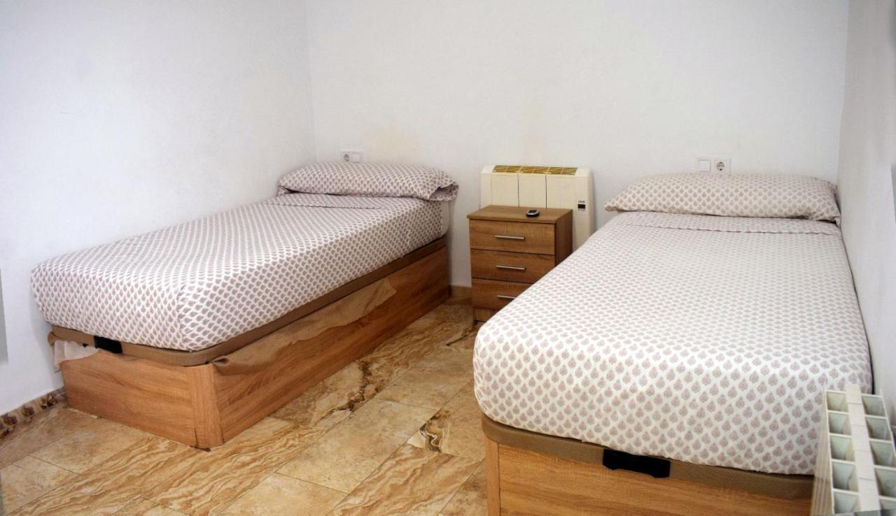 Apartamentos Atlas Terrassa II Εξωτερικό φωτογραφία