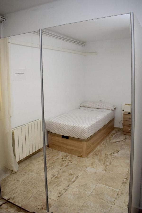 Apartamentos Atlas Terrassa II Εξωτερικό φωτογραφία